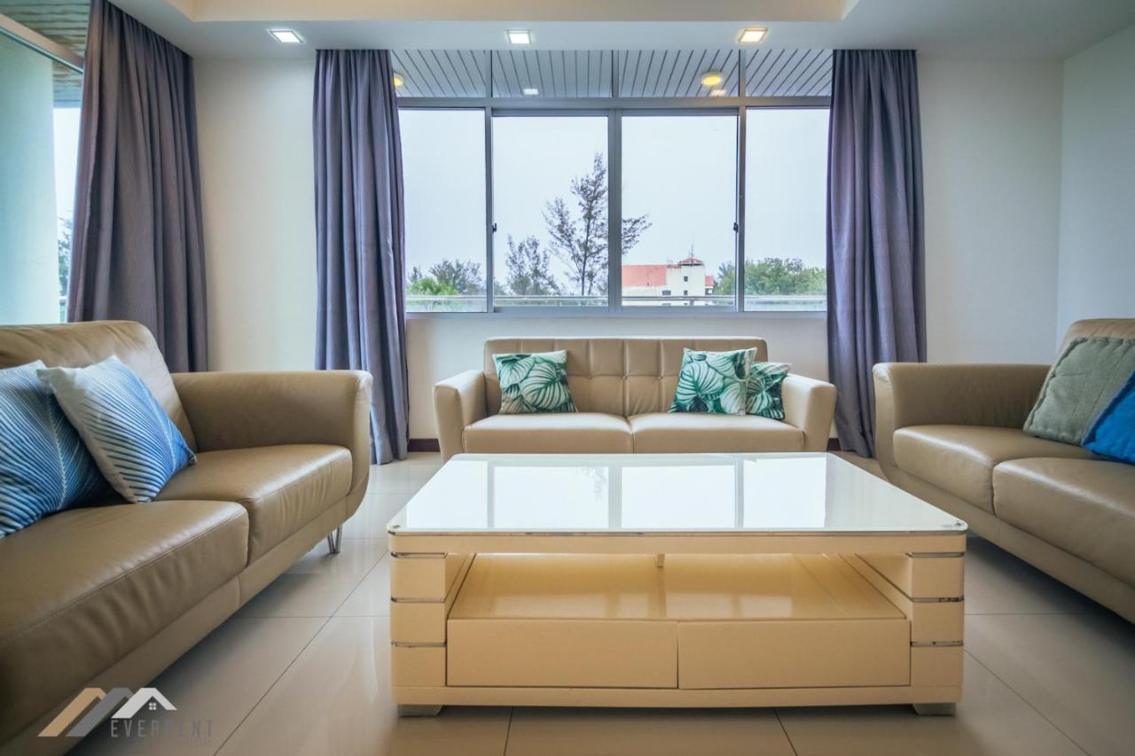 Bay Resort By Evernent Miri Ngoại thất bức ảnh